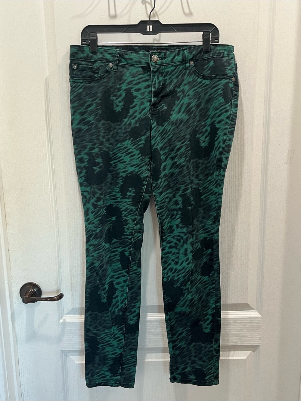 Jessica Simpson Green Patterned Women’s Jeans